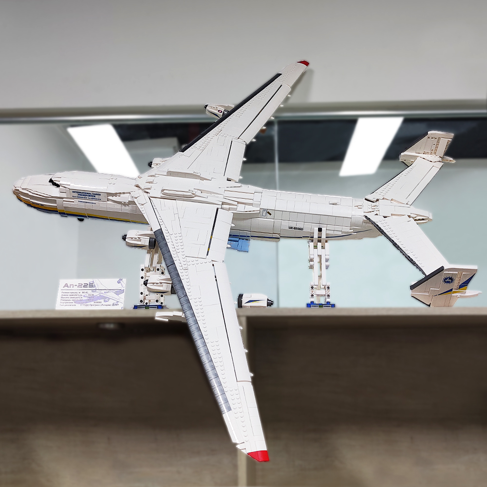 AN-225 Large Transport Aircraf - Science Olympiad reseña y precio